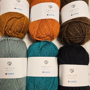 Amigo 100% Acrylic Yarn.  Hobbii.