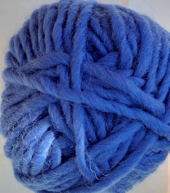 BAE: 100% Extrafine Merino Wool Bulky Weight Roving Yarn. Cuddly, Strong &  Super Soft for Next to Skin Winter Knits.