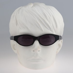 Europa 141 44, Vintage 90s black slim cat eye sunglasses women, NOS