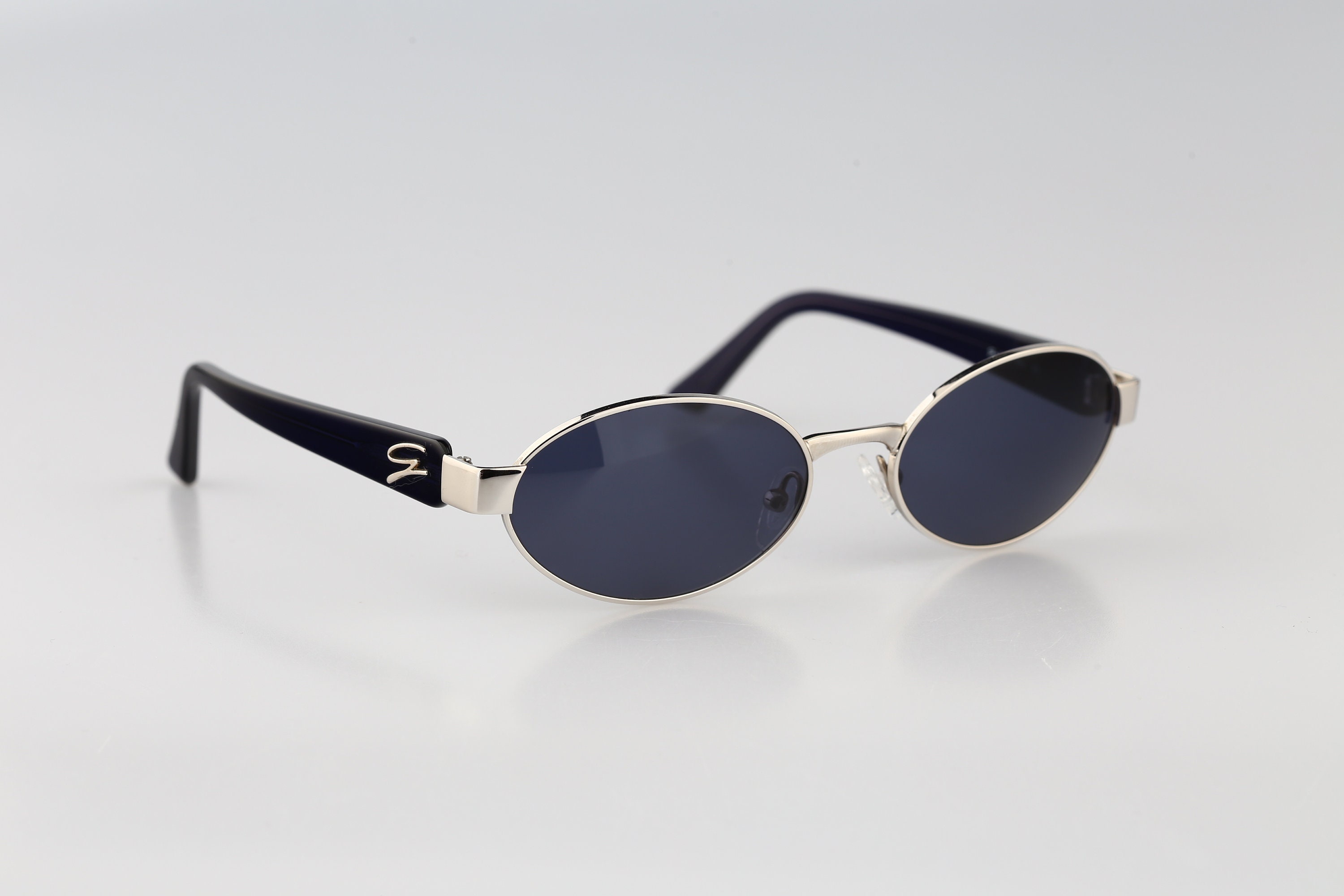 Touw met details Genny Made in Italy Vintage brilmontuur trapeziumvormige velgen Accessoires Zonnebrillen & Eyewear Brillen Nieuwe Oude Voorraad 