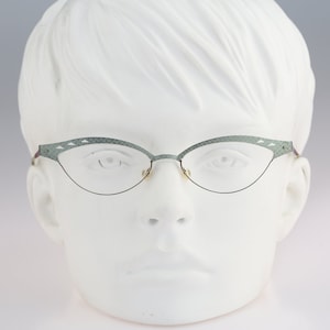 It&#39;s Titanium 811, Vintage 90s green laser cut ultra lightweight nylor small cat eye glasses frames women / NOS