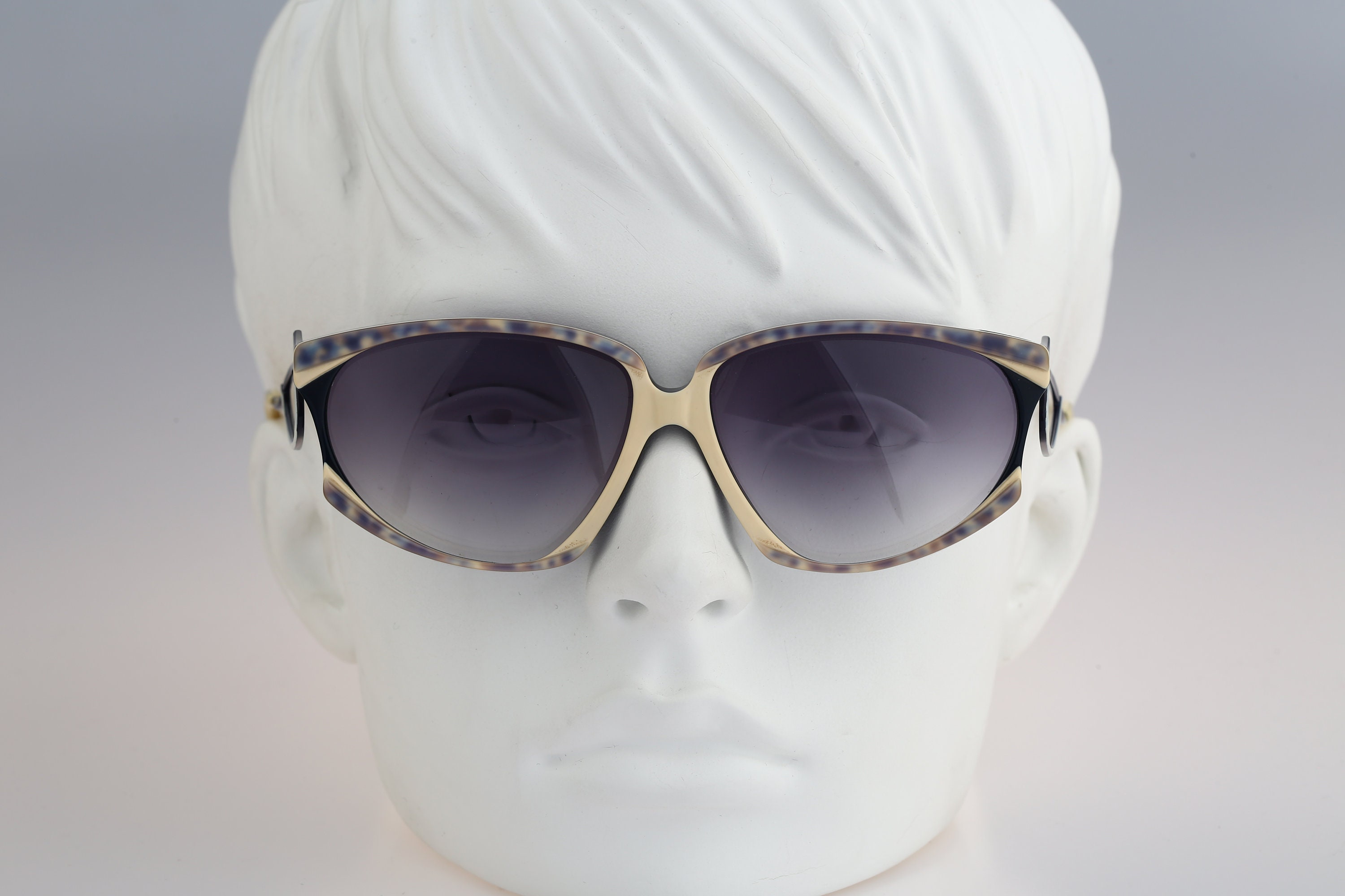 Sunglasses For Women FEISEDY Lunettes De Soleil Rectangulaires Vintage