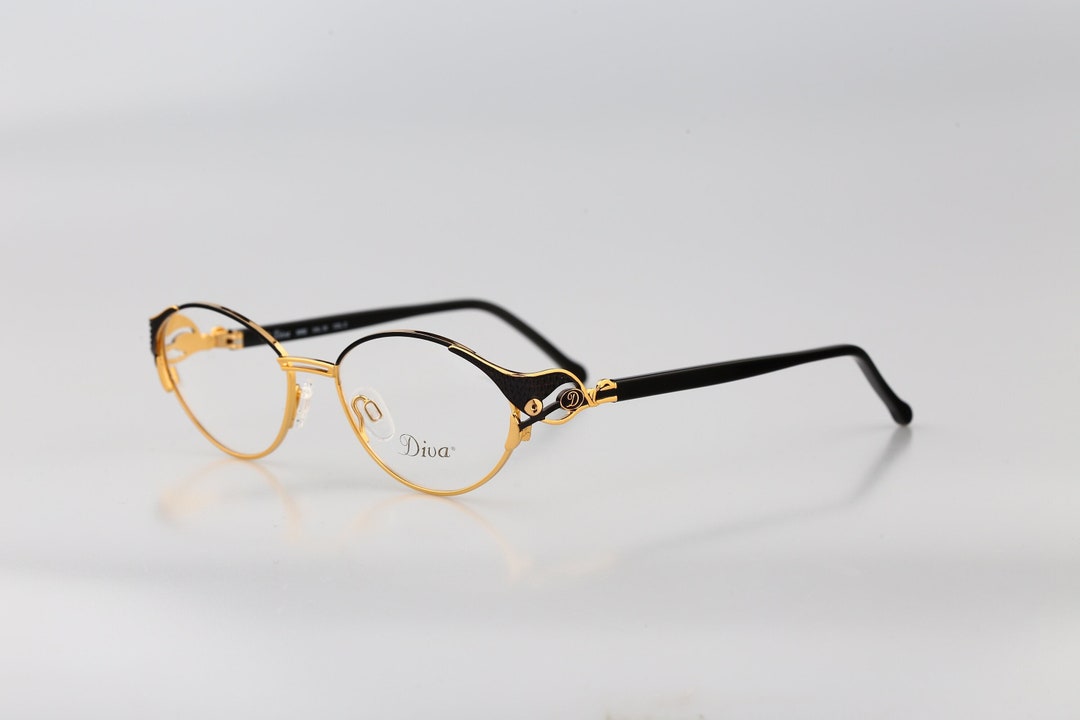 Polarized 3D Eyewear - Plastic Frame (Unfoldable Type) – Santek 3D Eyewear