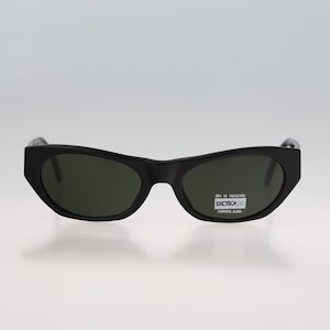 Luxottica 8649 020, Vintage 90s tempered glass lenses black rectangle cat eye sunglasses women NOS