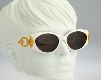 Linea Pitti 505, Vintage 90s unique rhinestone white oval cat eye sunglasses women NOS