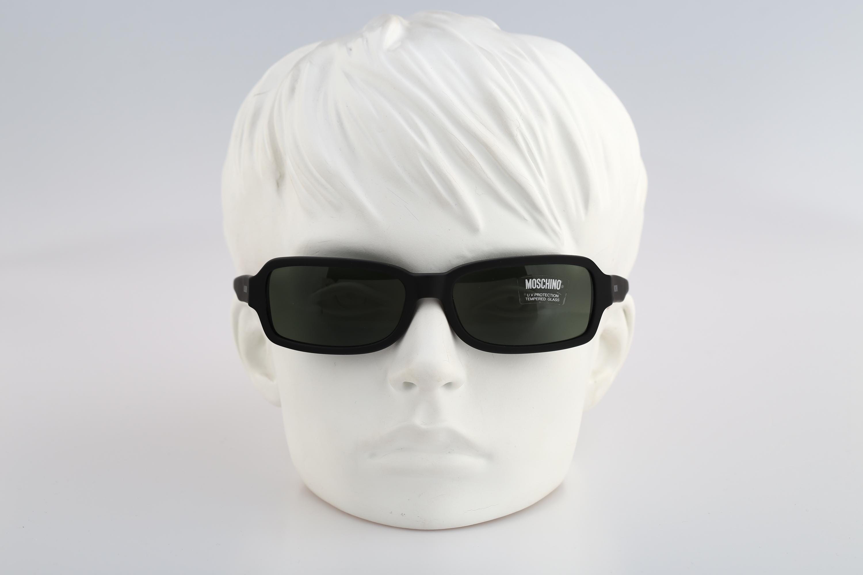 Moschino Black and White Sunglasses Moschino MOS141/S plastic Oval Women Sunglasses exclusive at  main image 2
