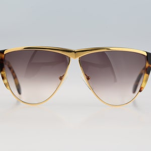 Gian Marco Venturi 520, Vintage 80s gold & tortoise large cool drop round sunglasses women, NOS