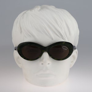 Nouvelle Vague Athena S218, Vintage 80s wood color cat eye sunglasses women, NOS
