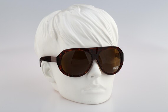Gianfranco Ferre GF 73204 BS, Vintage 2000s Tortoise  display picture 2