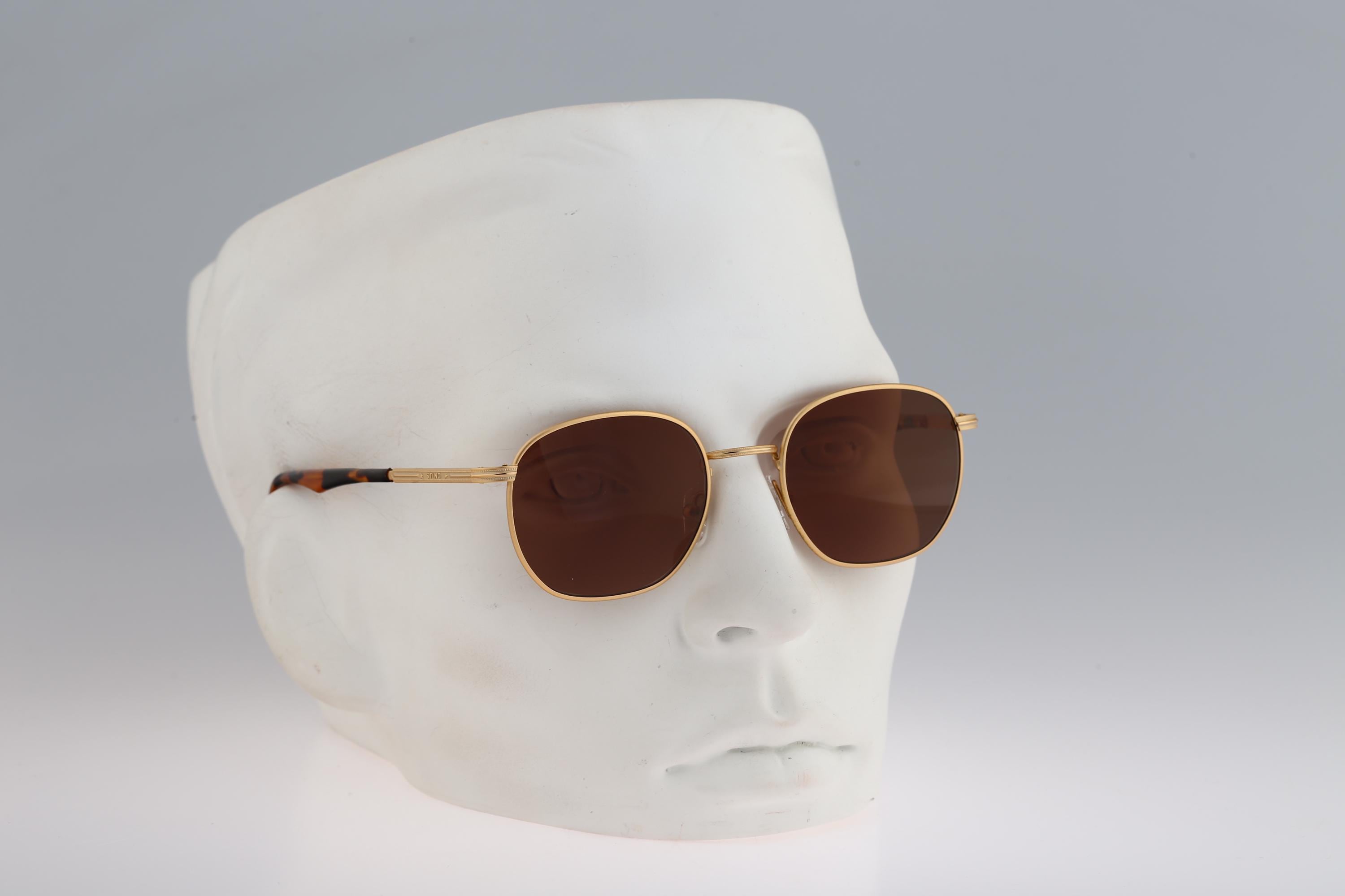 Sting 4095 349, Vintage 90s Unique Gold & Tortoise Square