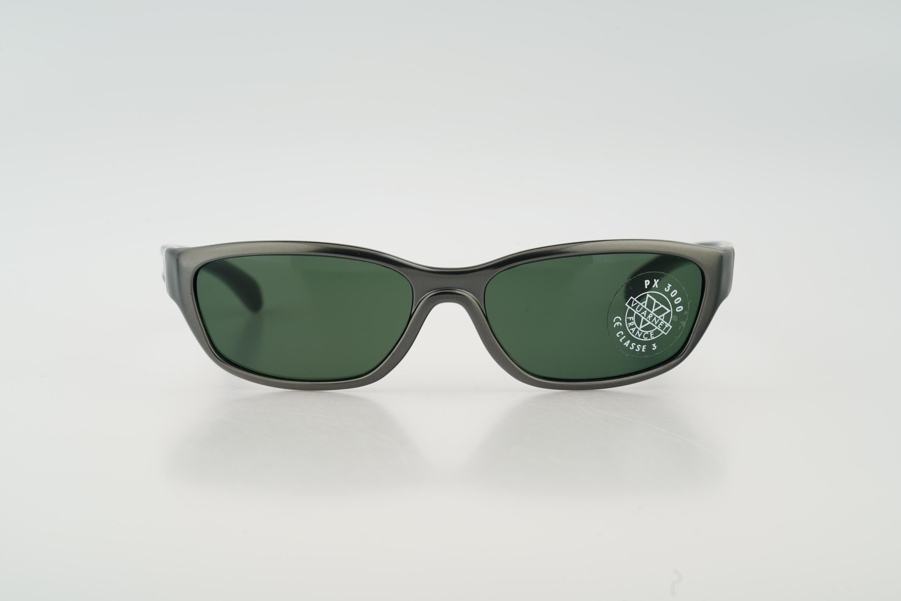 Vuarnet pouilloux dans lunettes de soleil vintage