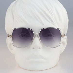 Silhouette M 1712 20 C 1427, Vintage 80s oversized clear butterfly sunglasses women, NOS