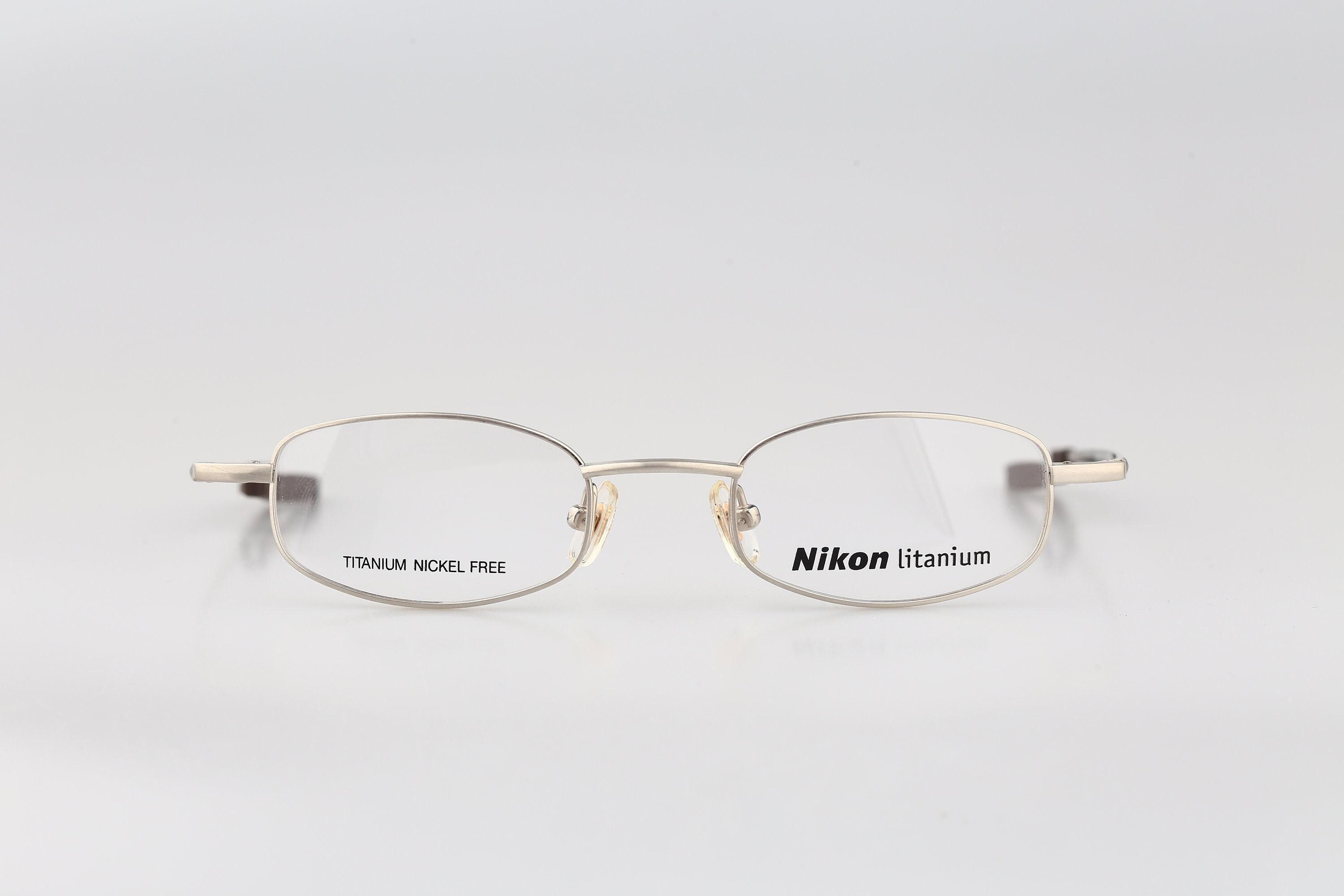 Nikon Litanium DT4894 0585 Titanium, Vintage 90s Ultra Light