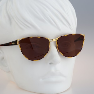 Valottica Europa 58, Vintage 90s unique gold & tortoise cat eye sunglasses women, NOS
