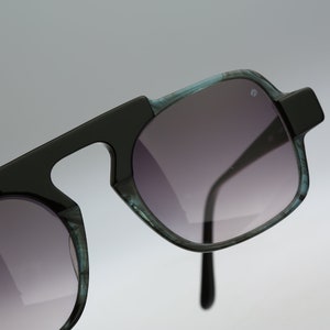 Christopher D. 2527 551 Hand made, Vintage 90s unique black & tortoise square sunglasses men and women NOS