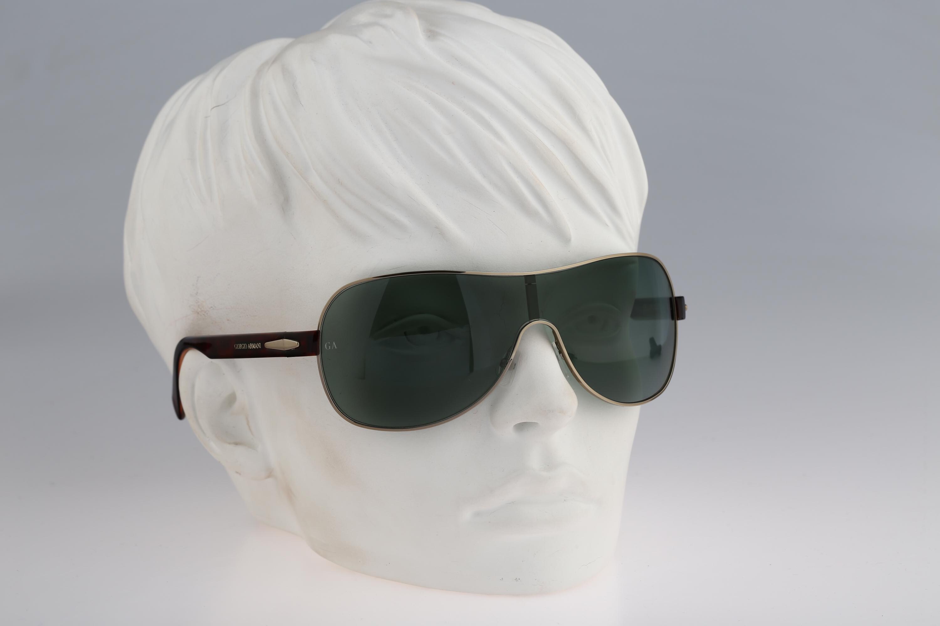 Giorgio Armani wrap shield aviator Emporio Armani Y2K Shield Aviator Sunglasses Made in Italy  main image 4