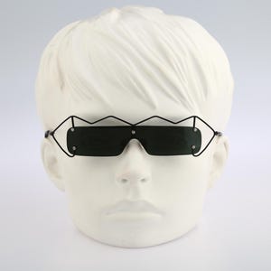 Neostyle Holiday 976 589, Vintage 90s black crazy steampunk slim small shield aviator sunglasses mens & women NOS