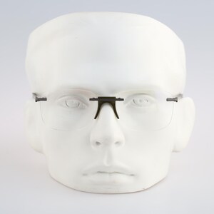 Andy Wolf White Heat Fenn Col.E, fabriqué à la main en France, montures de lunettes rectangulaires légères vertes des années 2000 pour hommes et femmes NOS