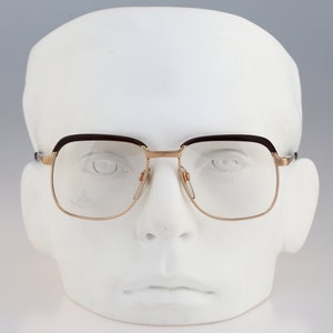 Boutique Royal M 81 70, Vintage 80s gold and black browline square eyeglasses frames mens & womens / NOS