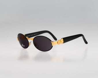 Burberry 90s Vintage Rectangular Sunglasses Model 8334/S Made by