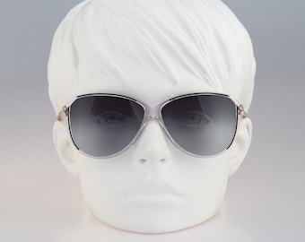 BCBG MAXAZRIA Regal Black Womens Cat Eye Gradient Sunglasses  display picture 1
