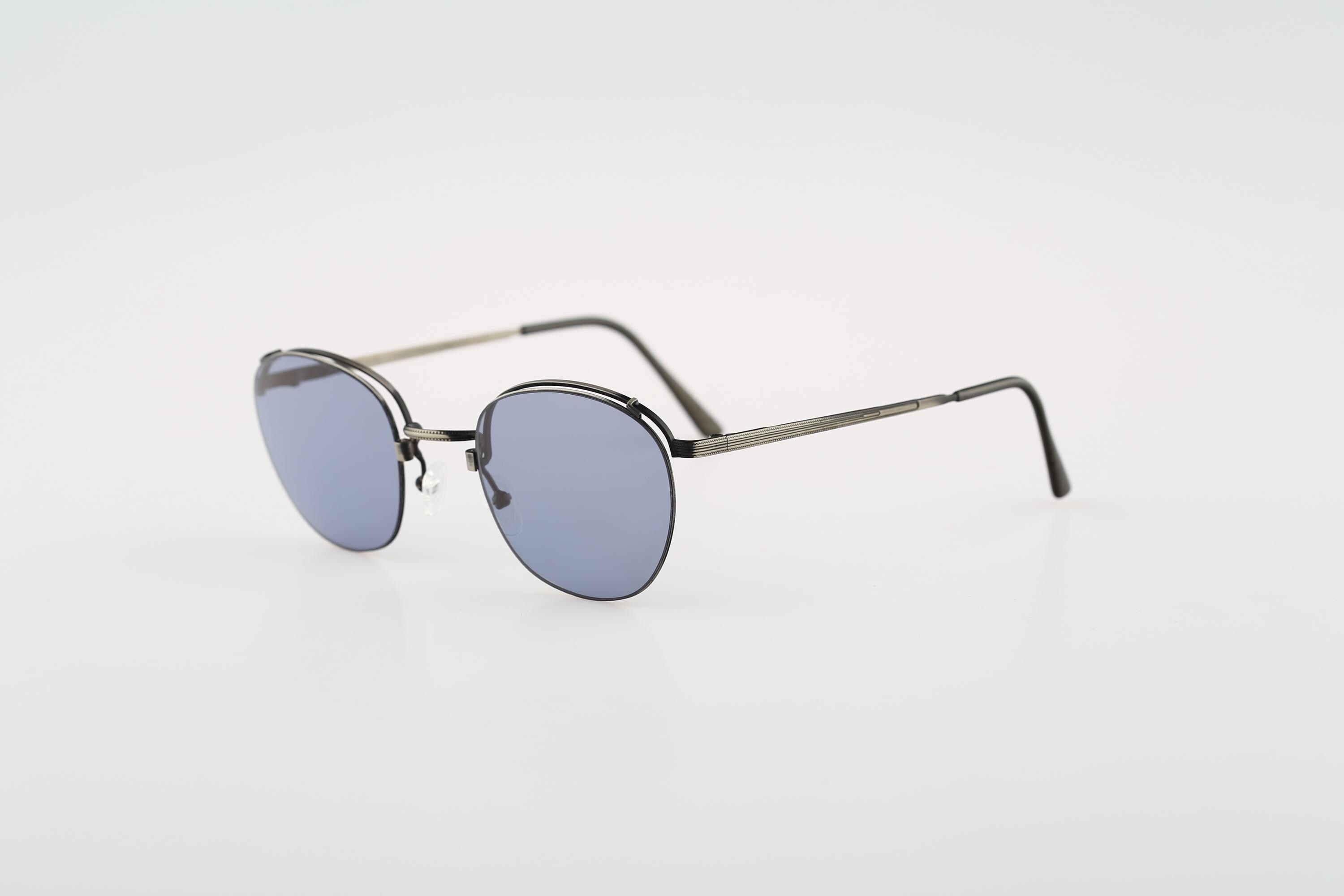 Blumarine BM 27 G 2、ヴィンテージ 90 年代 ティンテッド ブルー 