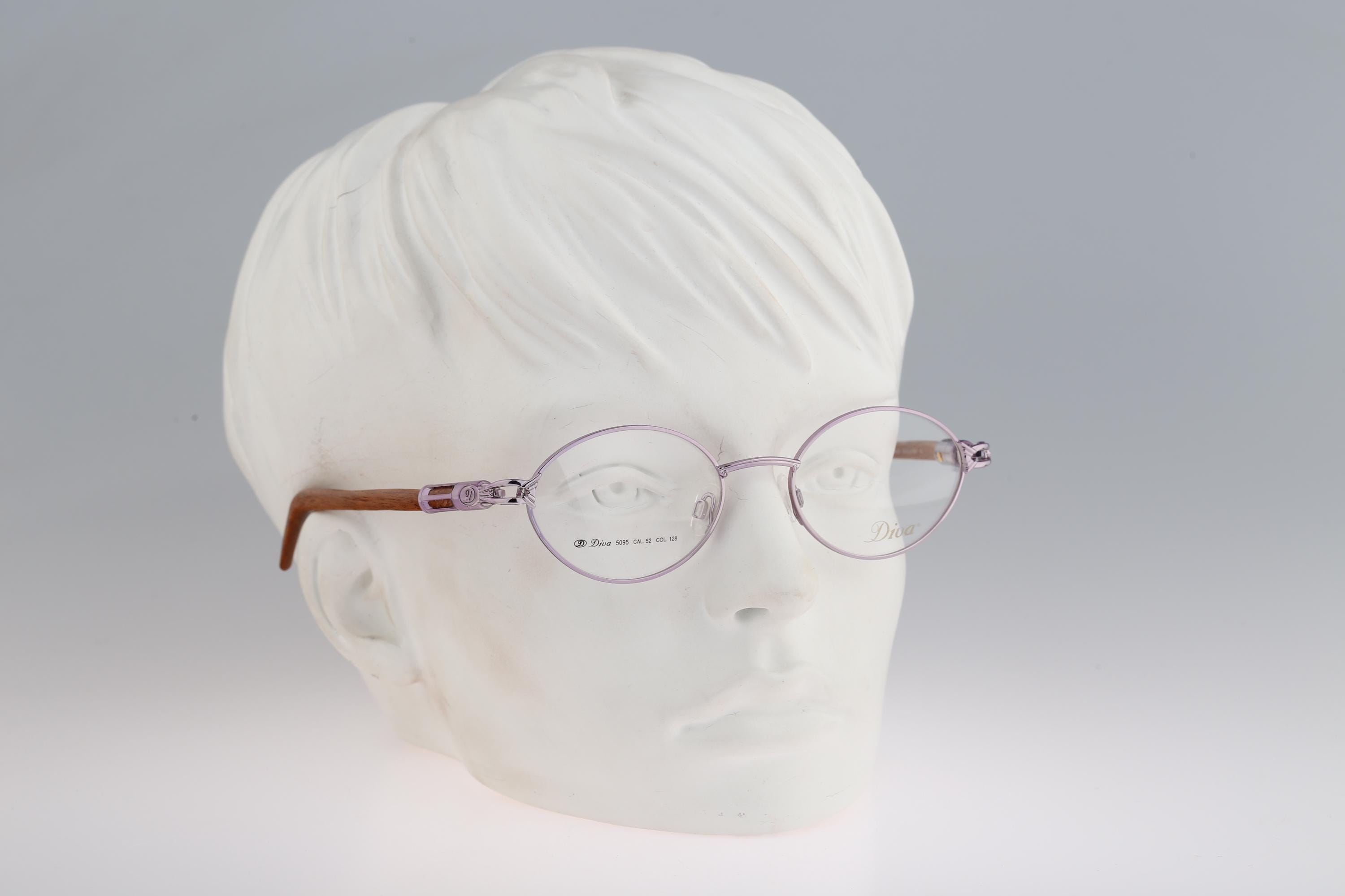Diva 5095 128, Vintage 90s purple and genuine wood temples oval eyeglasses frames mens & womens NOS