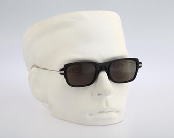 Prada SPR 078 47 1AB 301, masque steampunk vintage des années 2000 petites lunettes de soleil carrées noires pour hommes et femmes, NOS