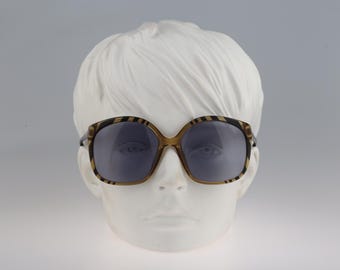 Vienna Line 3516 20, Vintage 70s clear yellow square oversized butterfly sunglasses women NOS