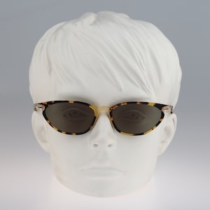 Mondi by Metzler 2007 791, Vintage 90s tortoise cat eye sunglasses women, NOS