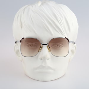 Silhouette 442, Vintage 70s tinted lenses oversized silver square butterfly sunglasses womens NOS