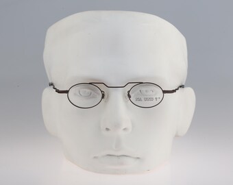 Na Und design Marion Ramm 82F2125A, Vintage 90s bronze micro small oval reading glasses frames mens & womens NOS