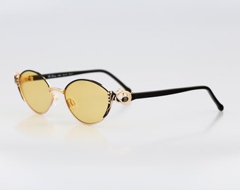 Diva 5079 2, Vintage 90s tinted yellow lenses unique victorian black & gold cat eye sunglasses women, NOS