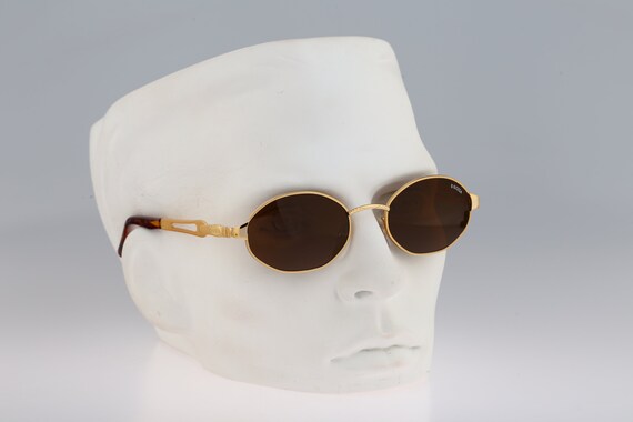 Egizia 27 021, Vintage 90s Gold Oval Hexagon Sunglasses Mens  display picture 3
