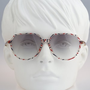 Gafas de sol vintage de los años 90 con forma de panto, redondas, transparentes y coloridas, con corona extragrande, para mujer, modelo M 1753 C 1894