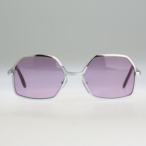 Glojus, Vintage 70s tinted purple lenses unique silver hexagon sunglasses women, NOS