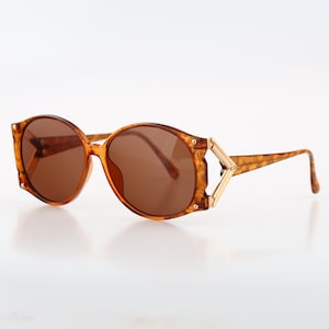 Christian Dior 2575 20, Vintage 70s icon brown oversized butterfly sunglasses women, NOS
