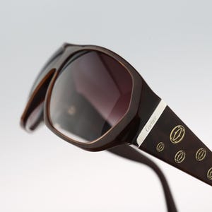 Cartier Paris 4671519, Vintage 2000s brown oversized wrap sunglasses women NOS image 7