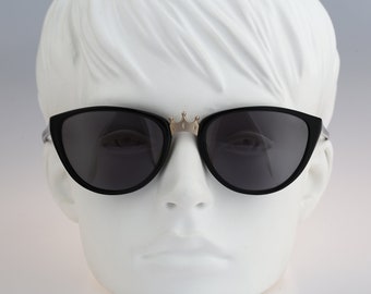 BCBG MAXAZRIA Regal Black Womens Cat‎ Eye Gradient Sunglasses 52-18-135 H16608 BCBG MAXAZRIA Regal Black Womens Cat Eye Gradient Sunglasses  main image 4