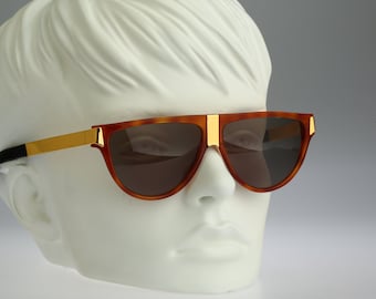 Gianfranco Ferre GFF 26, Vintage 80s unique flat top tortoise cat eye sunglasses women, NOS