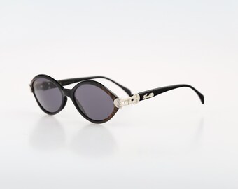 Annabella A 414 S, Vintage 90s Unique Oval Sunglasses Women 