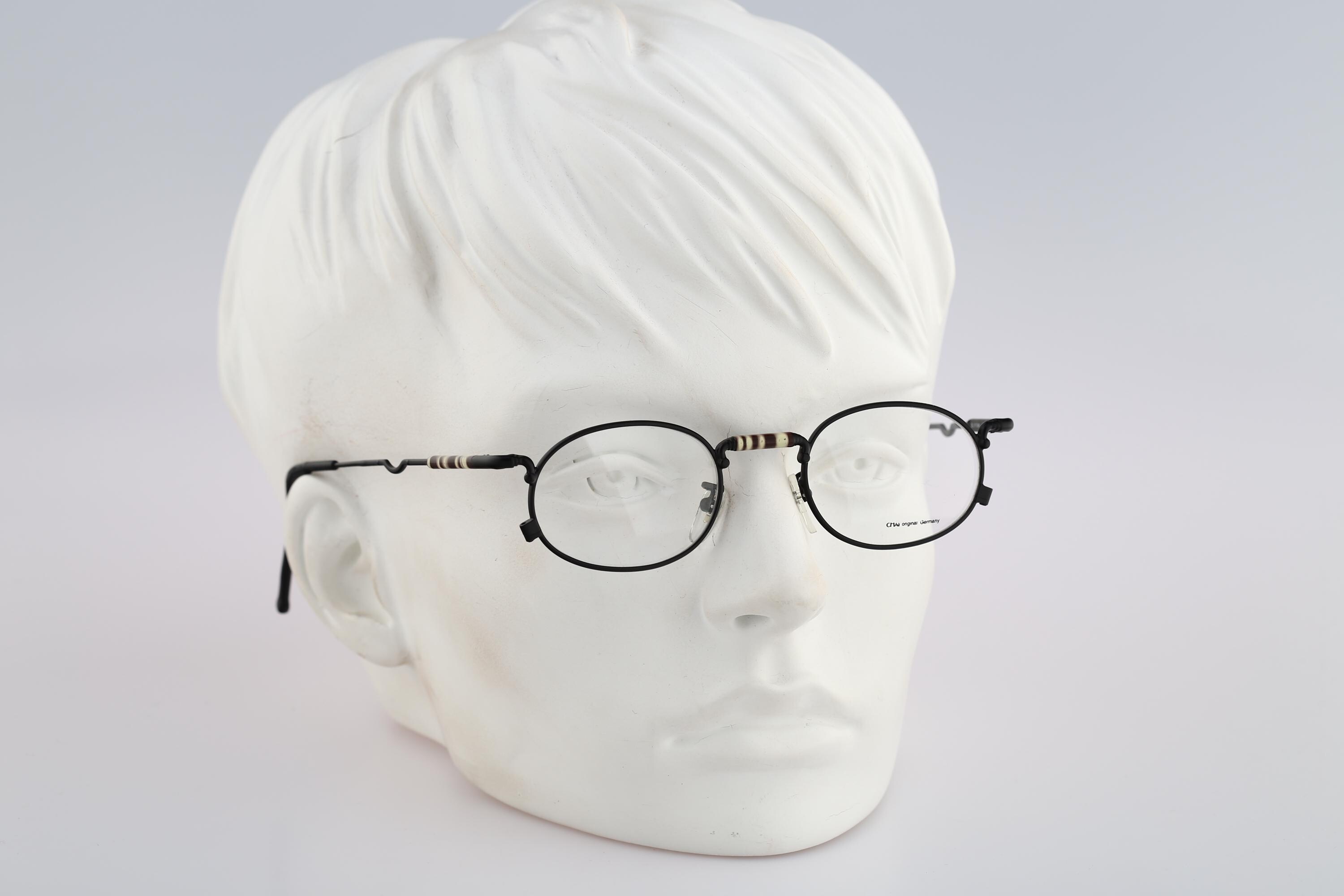 Chai SL 1 F Ii96, Vintage 90s Black Unique Steampunk Small Oval