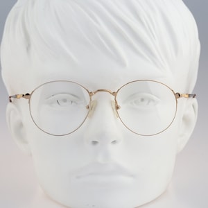 L&#39;amy Zee C021, Vintage 90s gold nylor round panto eyeglasses frames womens NOS