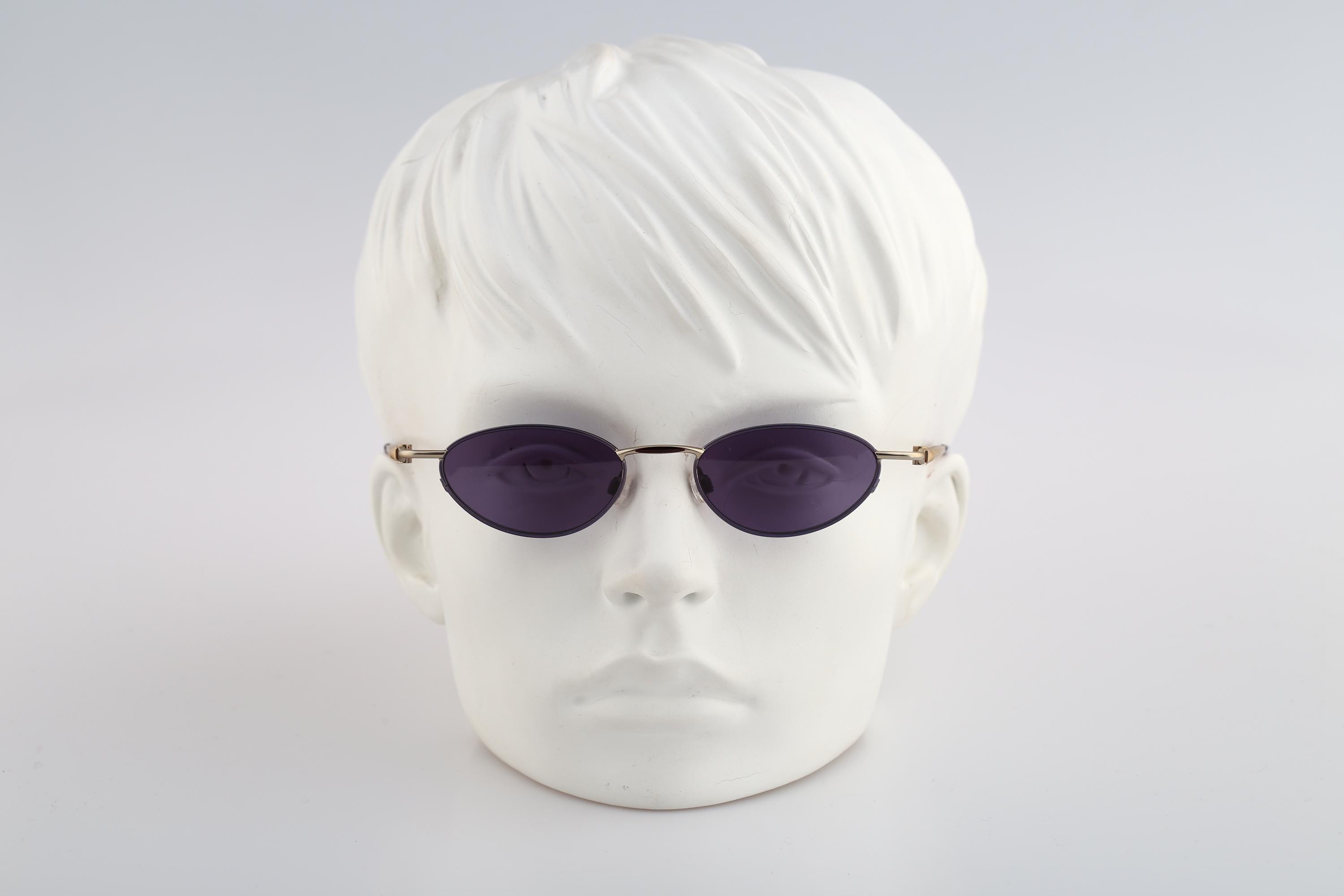 Purple small cat eye sunglasses Women main image 2