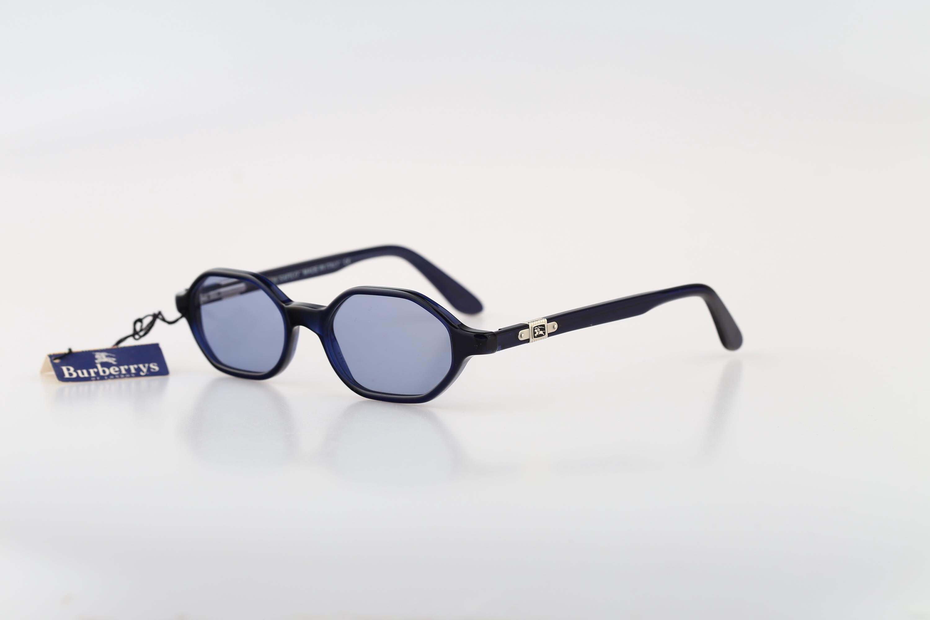AUTHENTIC BURBERRY by SAFILO SUNGLASSES Unisex. BURBERRY by SAFILO mod. B8932/S J49, Vintage mask sunglasses  main image 3