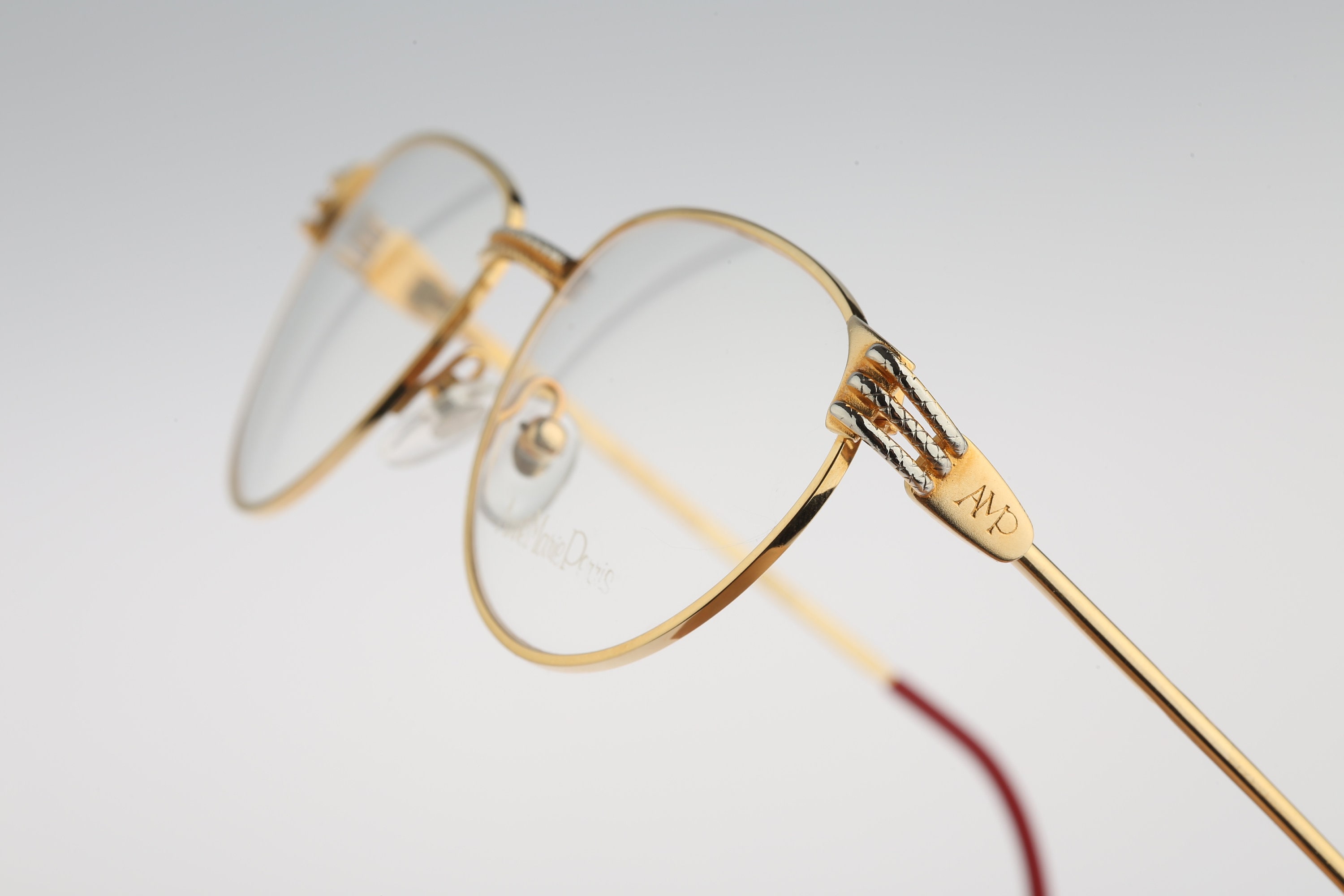 Anne Marie Perris AM18 B5, Vintage 80s Designer Gold Cat Eye