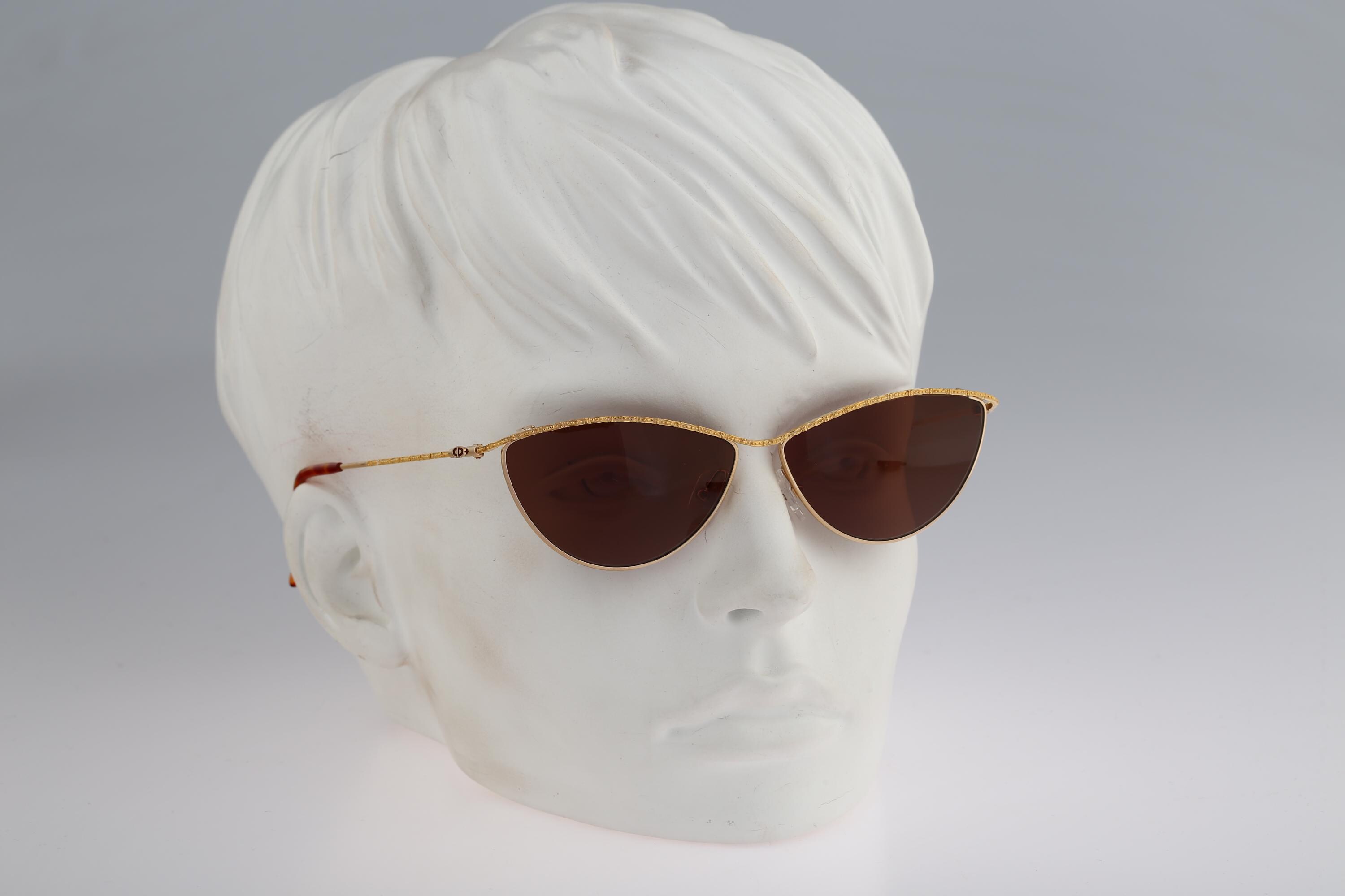Christian Dior 2812 44, Vintage 90s Gold Cat Eye Sunglasses Women