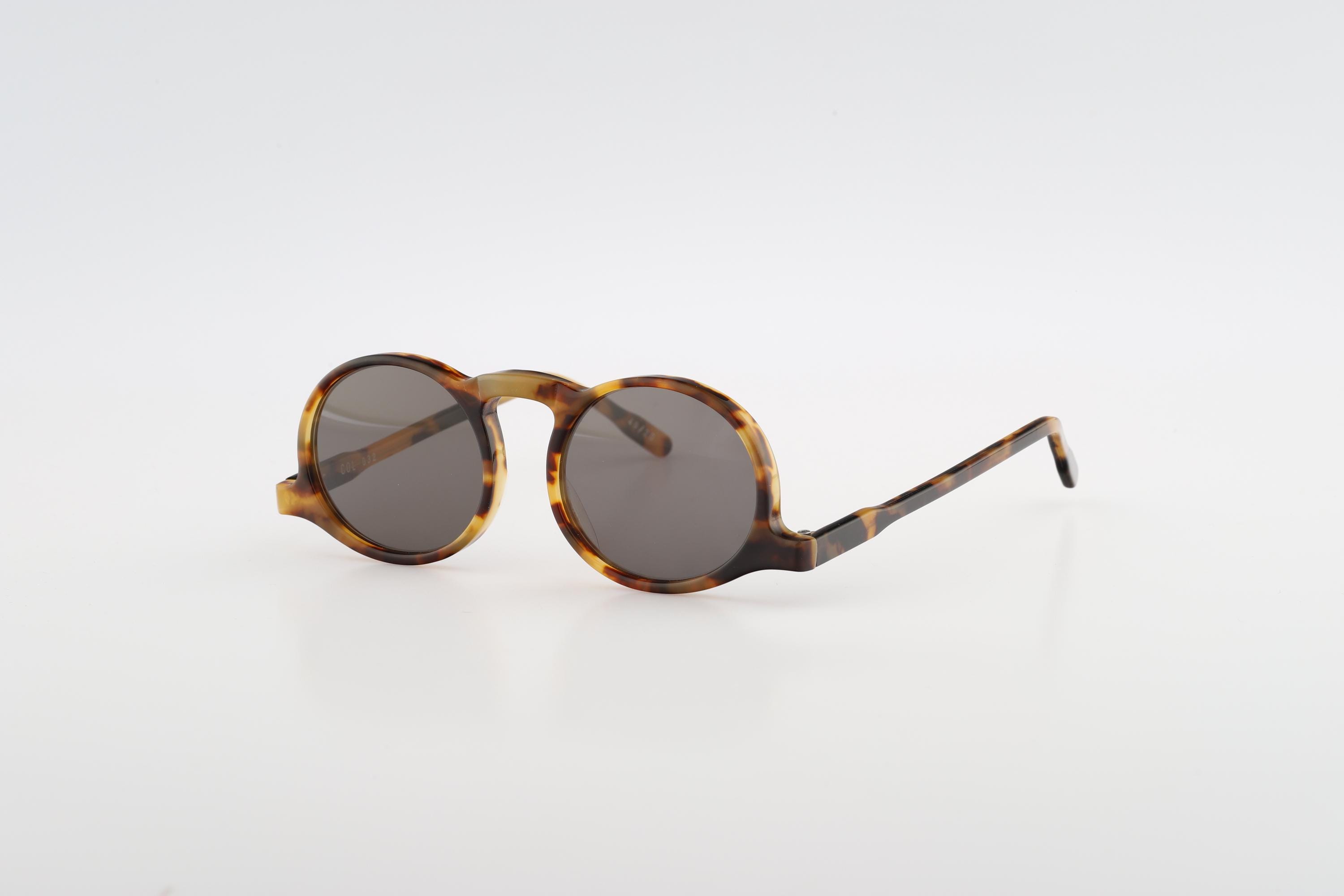 Marco Polo Sunglasses - Etsy display picture 2