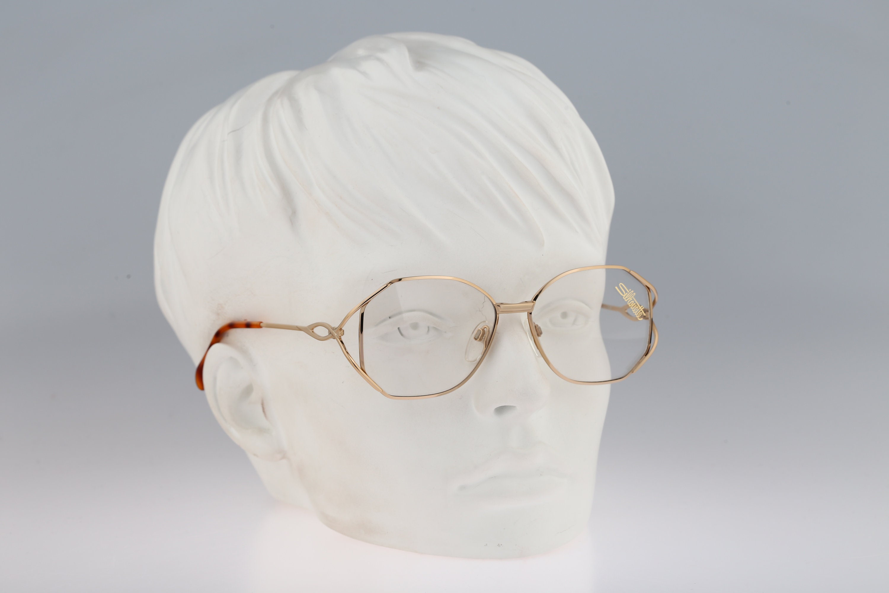 M❁⃘ Silhouette M 6187 30 V 6050, Vintage 80s Gold Butterfly Eyeglasses