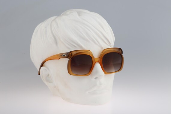 Christian Dior 2009 368, Vintage 70s Iconic Oversized  display picture 1